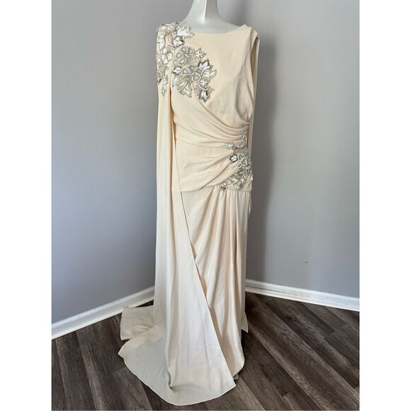 Zuhair Murad Embroidered Cady Cape Gown SIZE 8 $4950 - Picture 7 of 16